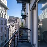 504 Greenmarket Place